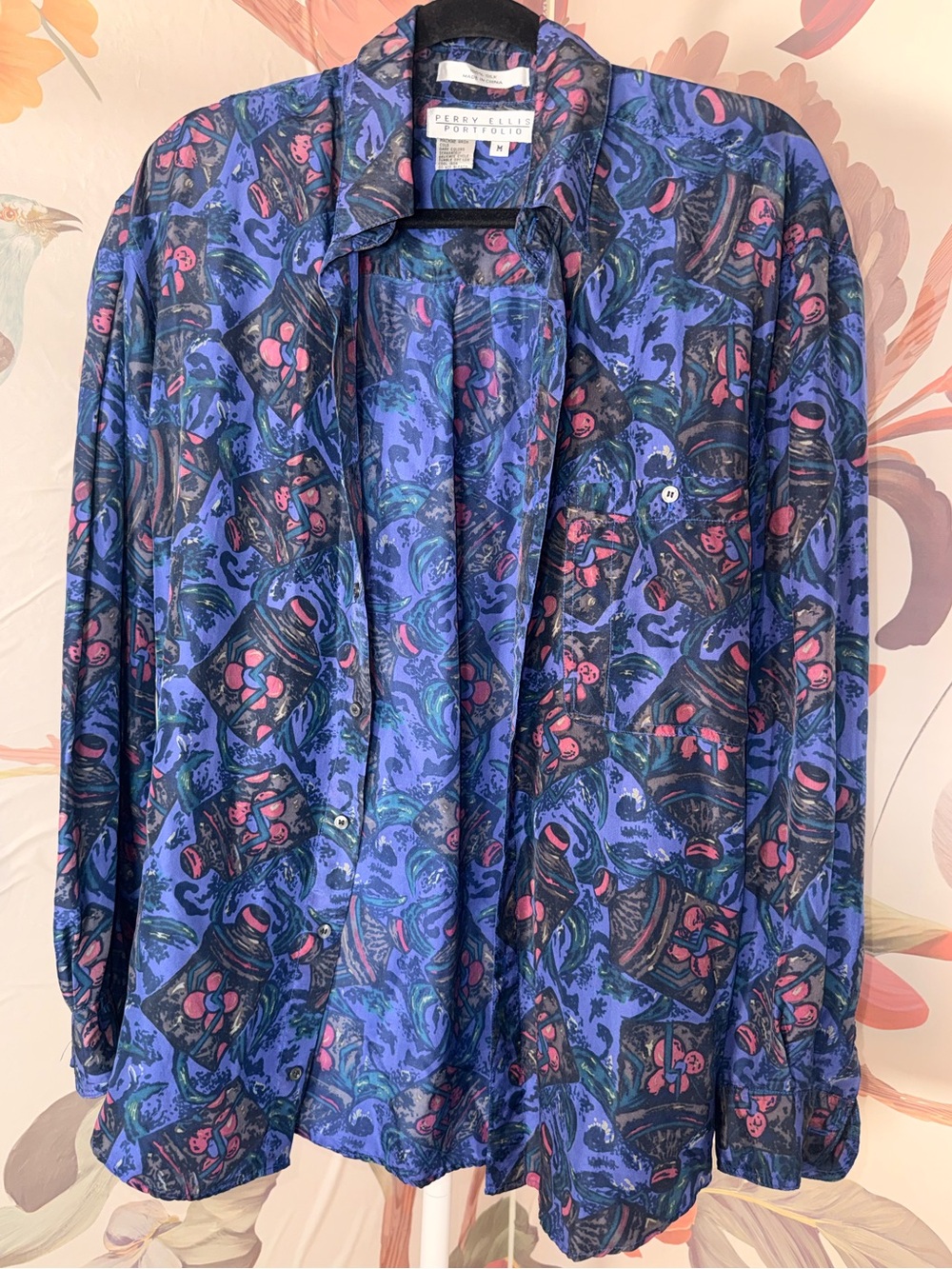 100% Silk Perry Ellis Blue and Pink Abstract Button-Down Mens Shirt - Medium